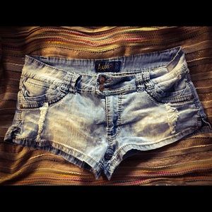 Sexy Short Shorts 💕 Super Soft Denim 💙